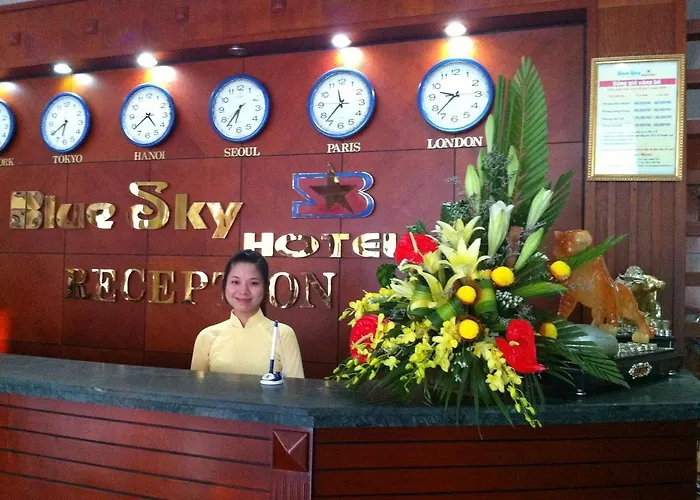 Blue Sky Halong Hotel 3*